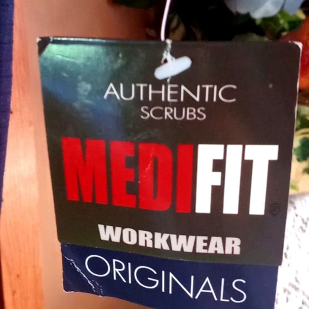 Authentic Scubas by Medium Fit NWT